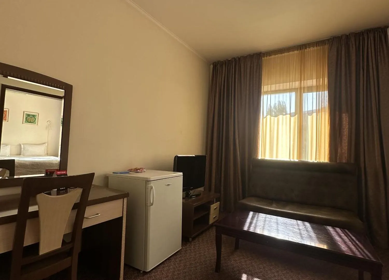 Hotel Alma Almaty
