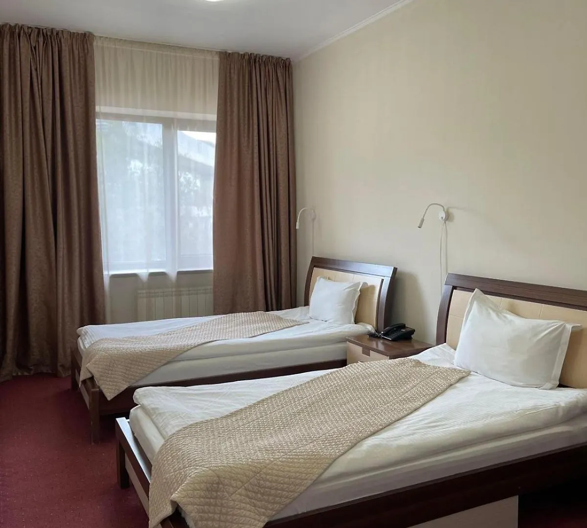 Hotel Alma