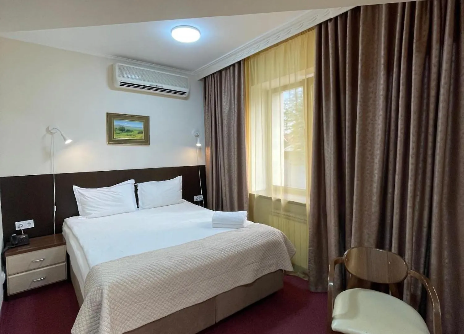 Hotel Alma 3*, Almaty