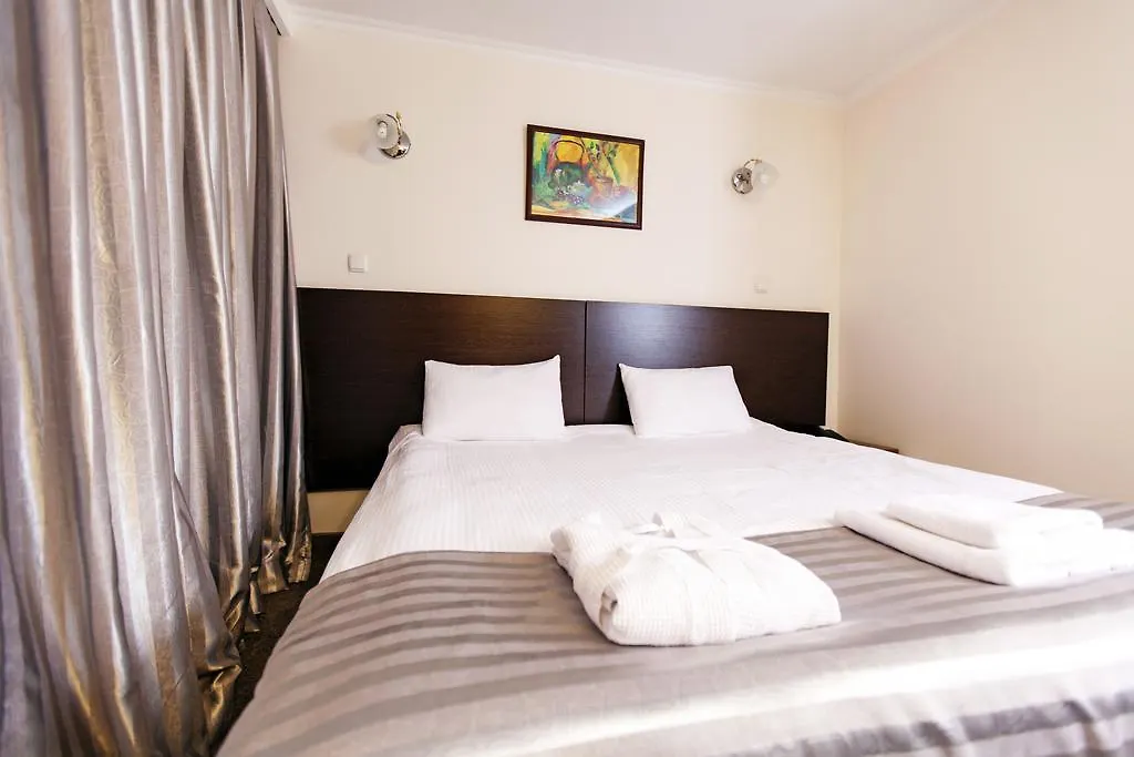 Hotel Alma Almaty